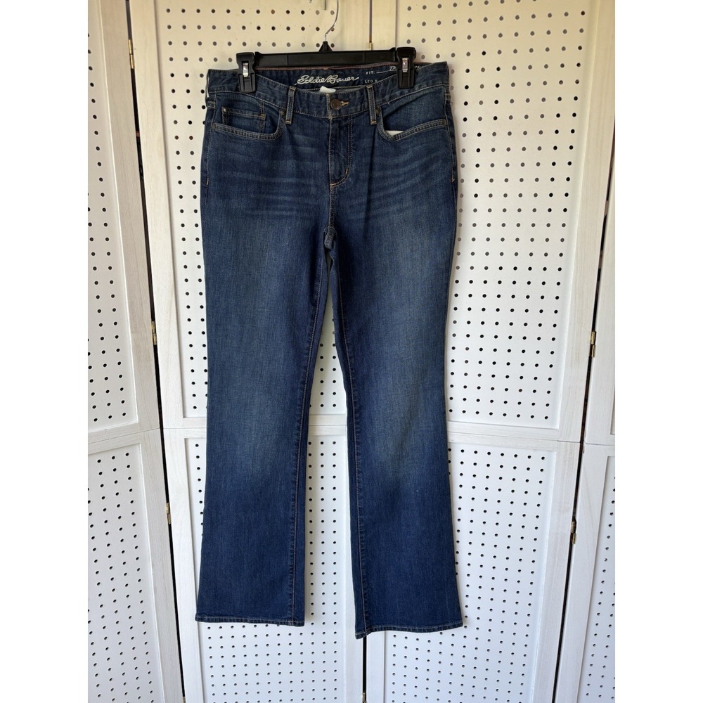 Eddie Bauer Jeans Women's 8 Blue‎ Denim Dark Wash Truly Straight Bootcut 32x33
